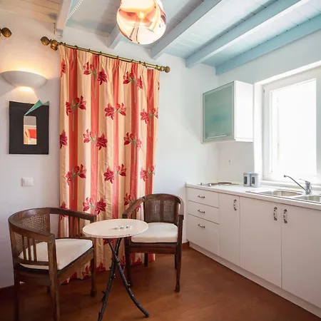 Dom wakacyjny Cosy Three Bedroom In Agios Sostis Agios Sostis (Mykonos)