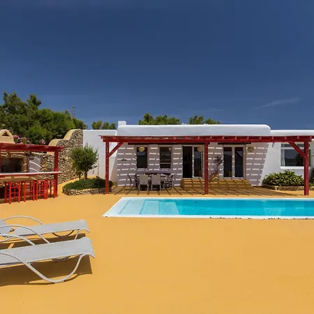 Cosy Three Bedroom In Agios Sostis בית נופש