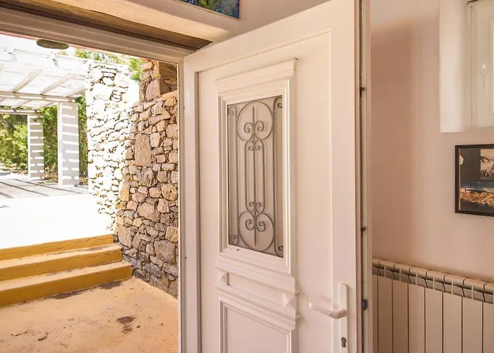 Cosy Three Bedroom In Agios Sostis