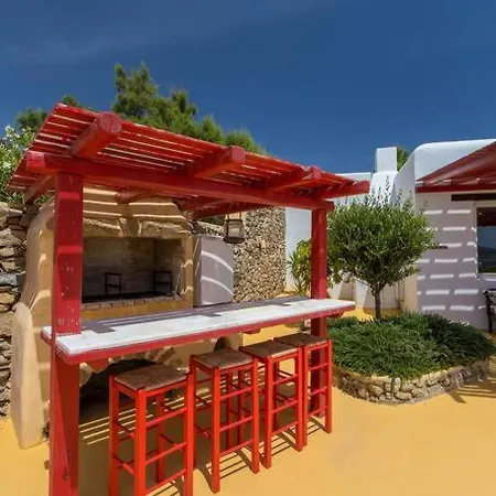 Cosy Three Bedroom In Agios Sostis Holiday home Mykonos Town