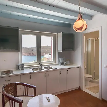 Cosy Three Bedroom In Agios Sostis Holiday home Agios Sostis (Mykonos)