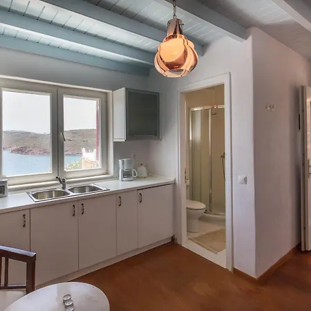 Cosy Three Bedroom In Agios Sostis Mykonos Town