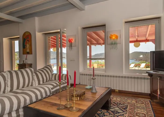 Cosy Three Bedroom In Agios Sostis * Agios Sostis (Mykonos)